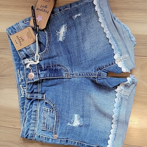 NWT hippie girl Regular Rise Shortie Jean Shorts Adjustable Waist Lace - Picture 9 of 9
